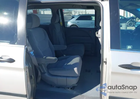 2006 Honda Odyssey Lx z USA, uszkodzony, nr VIN 5FNRL38256B094649